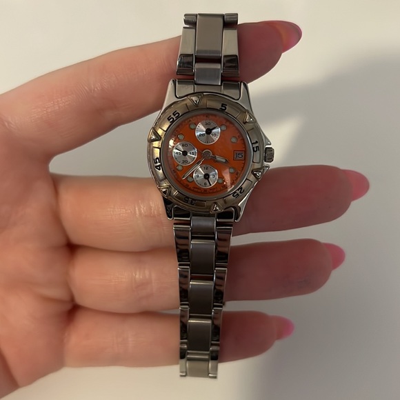 Silver watch - Picture 2 of 3